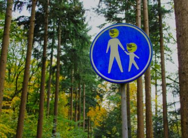 Family online safety contract